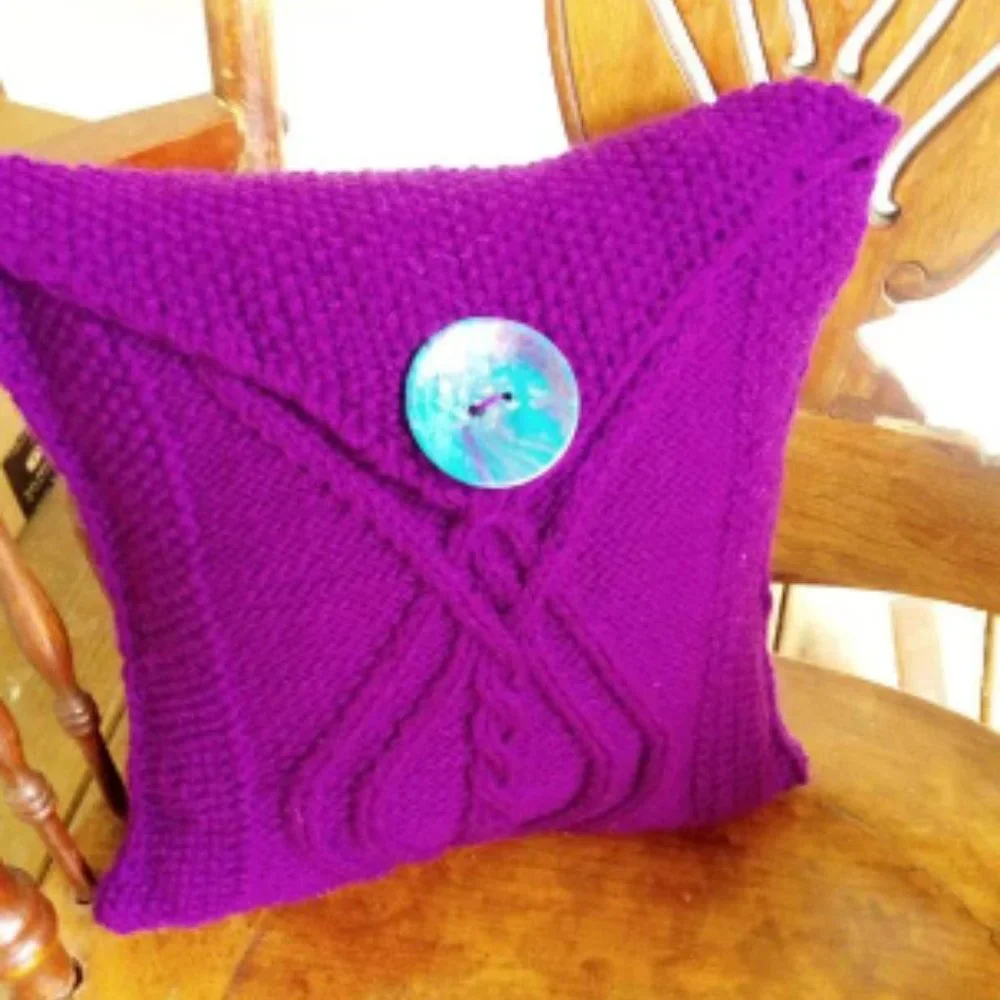Hand Crafted Knit Throw Pillow Cable Purple w/ Hand Painted Button Home Dec…